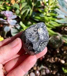 Natural Perlite